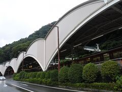 渋滞はそれほどでもなかった。箱根湯本駅前もスイスイ。