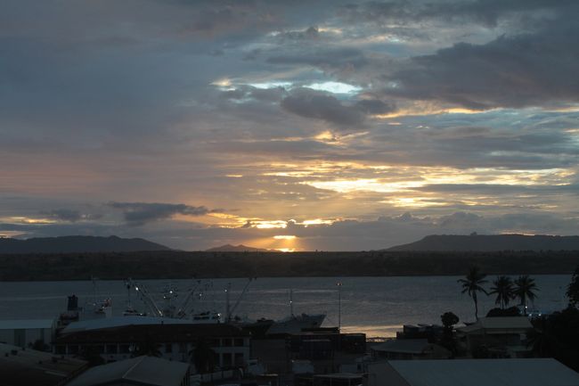 朝9時にホテルを出発してディエゴに到着したのは17時半<br />宿はHotel de La Poste