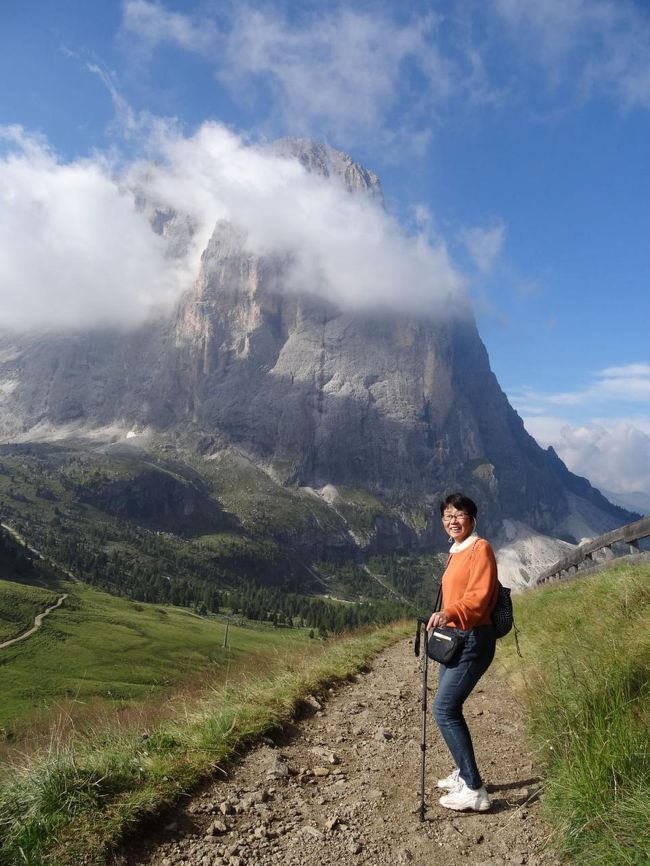 セラ峠まで2時間弱のハイキング