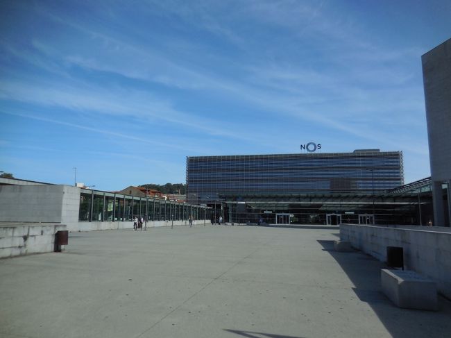 『Campanha』に到着。<br />ここはメトロ。<br /><br />この右手前に↓