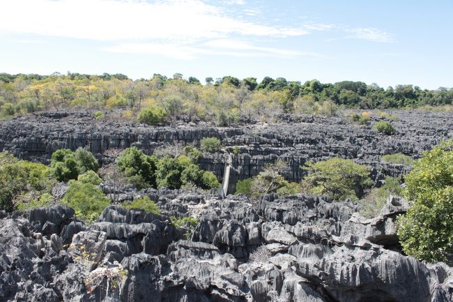 時間があればもっとド迫力のツィンギーも見れるそうですが、体力的にかなり大変なのと日帰りでは無理らしいです<br />行きたかったなー