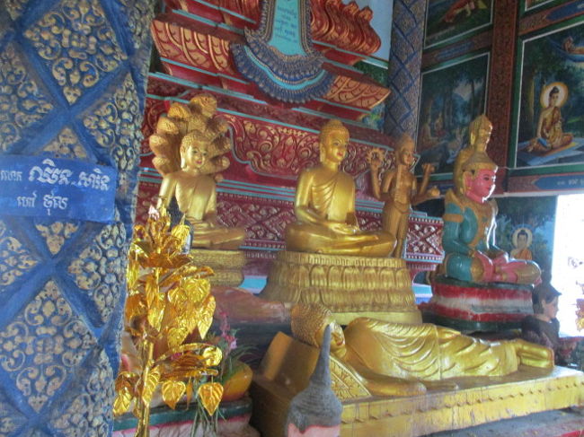 そして、この仏像も美女。