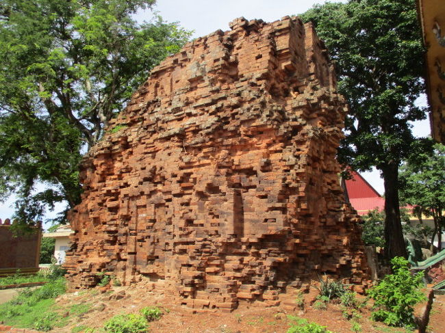 これだけが、この一角に遺跡として残っています。