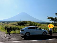 国道１３９号（富士パノラマライン）

AM8：00「朝霧高原」

逆光の中ですが、富士山＆Ａ３
早くもススキの穂が揺れる頃となりました。