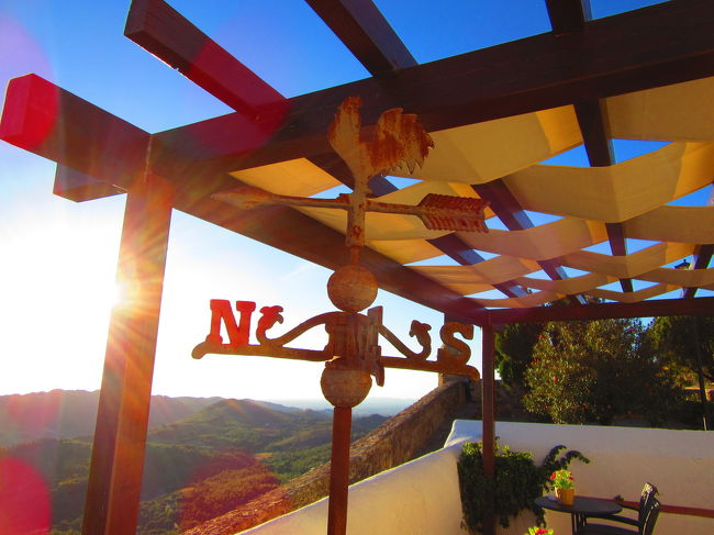 街歩きも疲れたので、自分のテラスから夕陽が沈むのを待ちましょう！