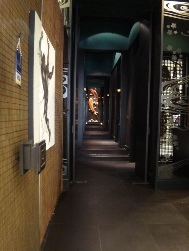 ショッピングセンターでお買い物のついでにSpaに立ち寄れるのでとても便利。<br /><br />米ぬかや、紫蘇の葉っぱのエキスが使われているそうです。<br />お顔や頭の施術を受けていると、すぐに眠くなってしまいます。<br />