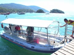 この地域は、３６０以上の島々が点在しており、自然・天然がそのままの姿で残り、希少植物・希少動物が、やまほどの自然に恵まれた場所。





......でも、こんな素晴らしい場所に....あるんです....恐ろしいものが.......。