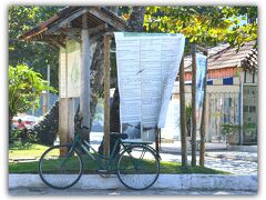 【....Ilha Grande(イーリャ・グランジ) デカい島／リオデジャネイロ....】


島には....自動車は.....ない....。