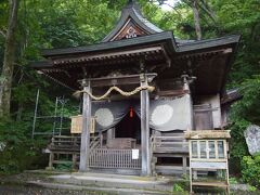 「九頭龍社」

・［御祭神］九頭龍大神（くずりゅうのおおかみ）