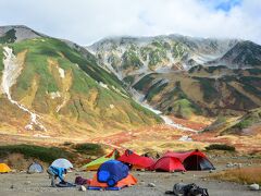 雷鳥沢キャンプ場へ。

ここからの眺めもバツグンで、