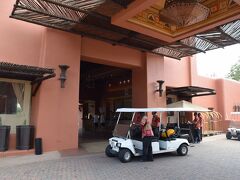 本日の宿、AVANI VICTORIA FALLS RESORTに到着です。