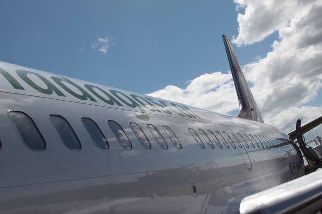 経由便でタナへ<br /><br />アンタナナリボに着いてからタクシーと交渉<br />アンダシベまでは3時間ちょっと200000Aｒを140000Arで折れ快適なタクシーで移動・・・<br />のはずが、排気ガス、山道を猛スピード、旅の疲れの3拍子でダウン