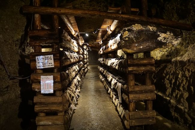 年間を通じて10度の温度は熟成には最適なのだそうですが、と言っても日本酒で熟成なんて聞いたこともないですよね。