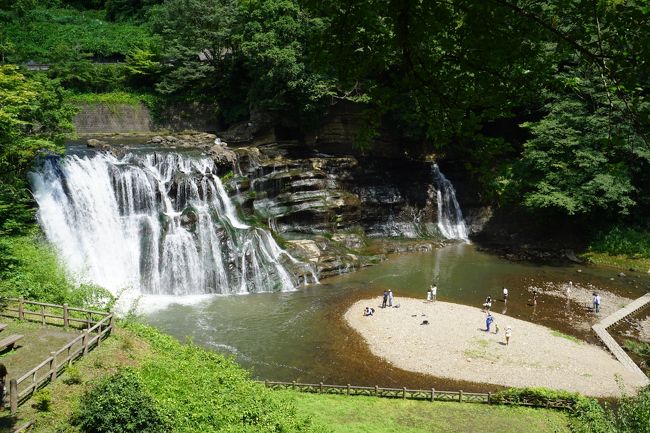 そして、いよいよ龍門の滝へ。<br />