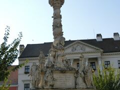 三位一体の像
6年の歳月をかけて1701年にバロック様式で完成