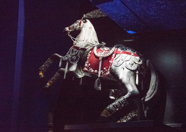 スワロフスキークリスタル 馬アラビアンスタリオン 送り出せる