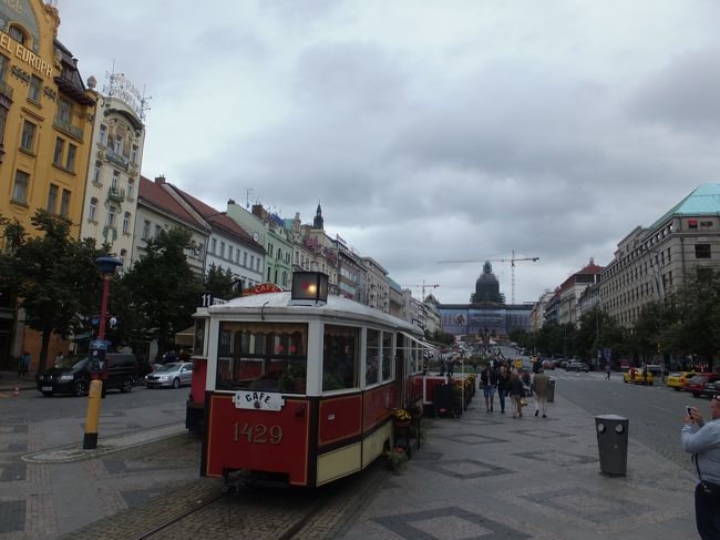 【ヴァーツラフ広場】