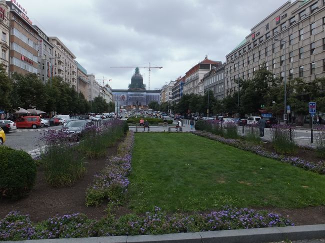 【ヴァーツラフ広場】