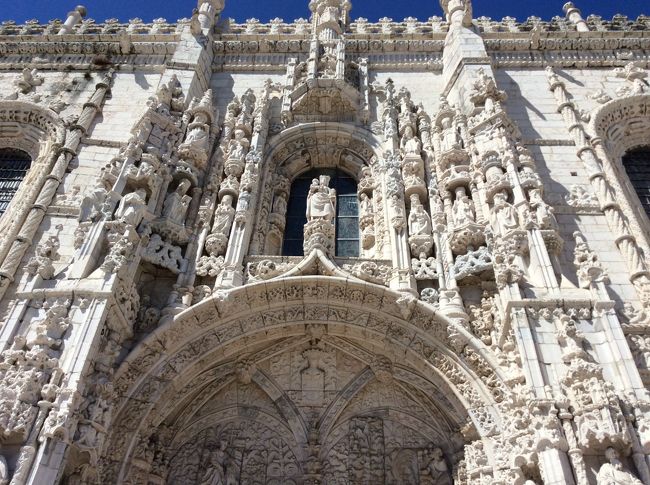 気を取り直して市電15に乗ってジェロニモ修道院へ<br />素晴らしいの一言。