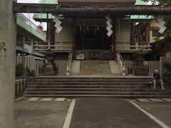 深川神明宮
名前に歴史の重みを感じるが、コンクリート造りの情趣にかける神社でした。