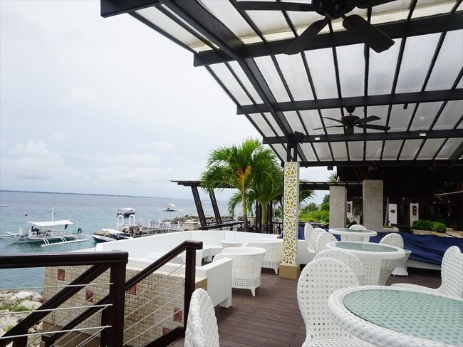 レストラン？！<br />バー！？<br /><br />素敵そう！