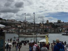 ドワロ川河畔　カイス ダ リベイラ地区にやってきました