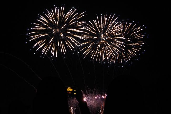 16年ふじさわ江の島花火大会 藤沢 江ノ島 神奈川県 の旅行記 ブログ By ミズ旅撮る人さん フォートラベル 16年ふじさわ江の島花火大会 藤沢 江ノ島 神奈川県 の旅行記 ブログ By ミズ旅撮る人さん フォートラベル