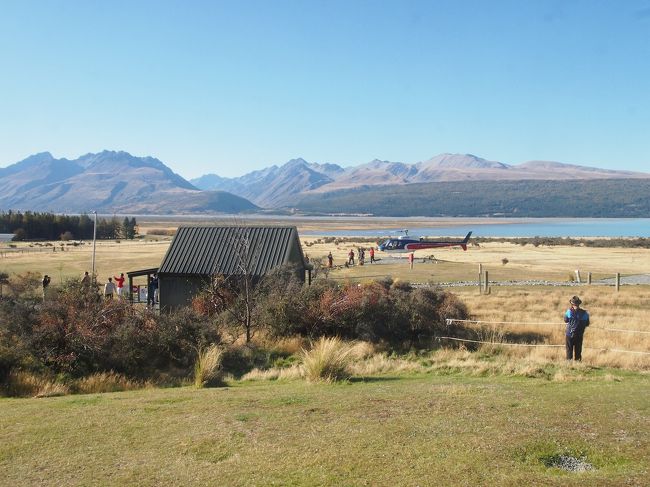 途中の遊覧ヘリ乗り場、ほとんどが中国人観光客