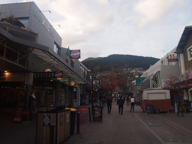 夕食は、subwayのテイクアウトで