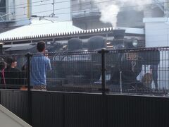 駅にSLがいました。
乗ってみたいなー。