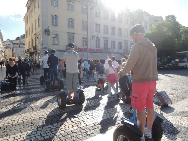 こんなツアーもあるんですね。<br />「セグウェイ」って、坂道も登れるのかしら～？？？