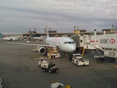 カルガリー国際空港 (YYC)