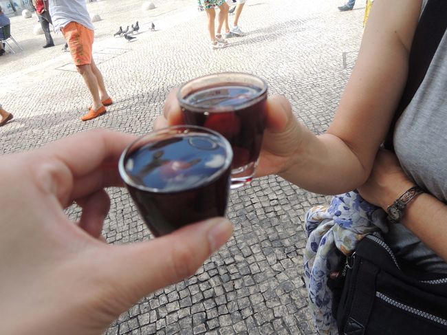 旅の無事を祈って、乾杯～！