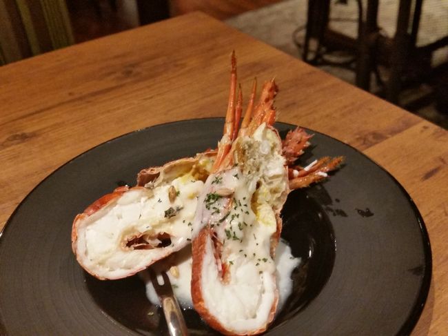 お通しがロブスターなのがうれしい♪