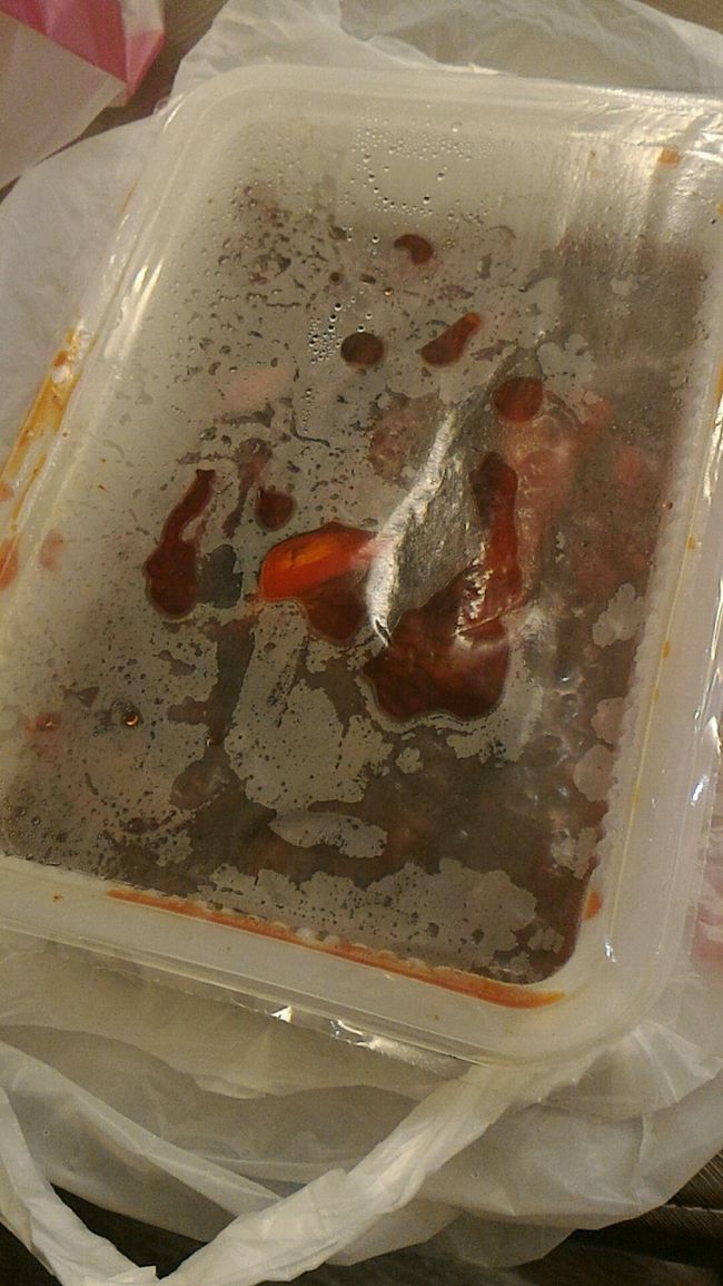 さて満を持して登場。3品目。<br /><br />買ったときからこの状態で中身が何かわからず購入しました。<br />持つとずっしり重い。