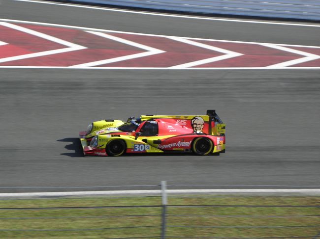 プロトタイプクラスの公式予選です。<br /><br />妙に目に焼き付く３０号車は、ＬＭＰ２クラスの３番手。