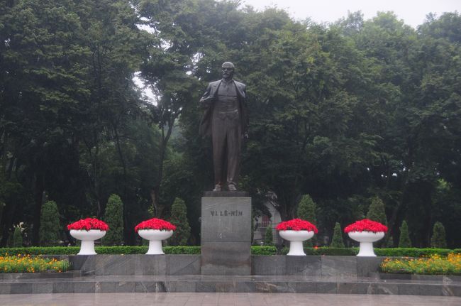 ソ連崩壊以降、レーニン像が見られるのはかなり希少。<br /><br />でも調べてみたらなんと、アメリカ西海岸のシアトルにもあるらしい。<br />（シアトルのものは元々スロバキアにあったものとのことです）