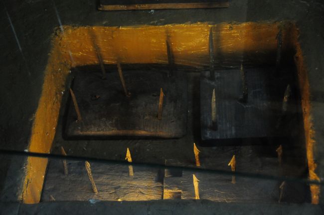 踏むと足に刺さるトラップ。痛そう。。。