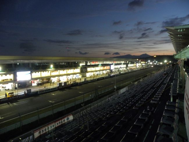 レース万歳！<br /><br />次の観戦は、スーパーフォーミュラ最終戦＠鈴鹿かな。