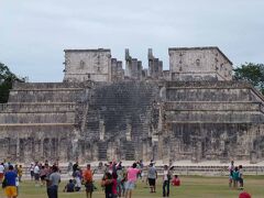 こちらにも見事な遺跡があります。戦士の神殿, Temple de las Guerreras (Temple of the Warriors)と呼ばれています。