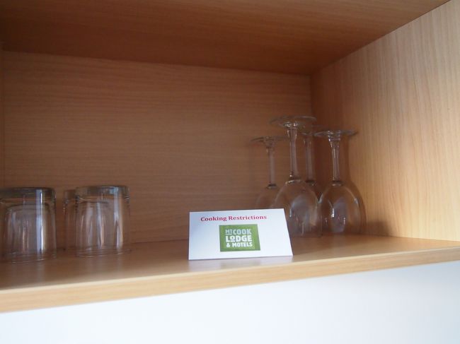 さすがニュージーランド。<br />どのモーテルにもワイングラスがありました。