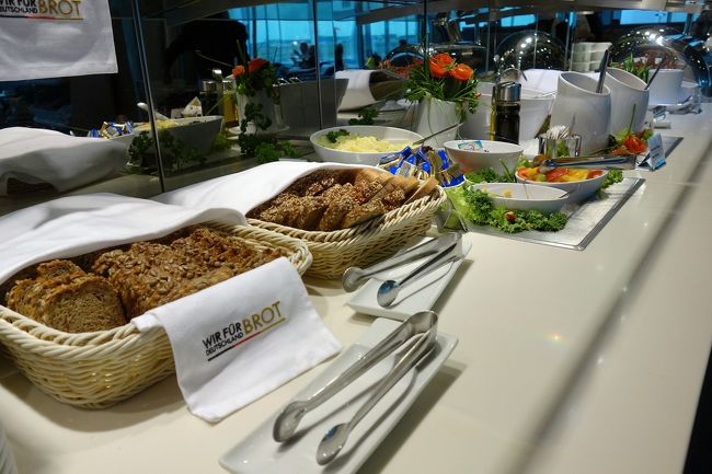 食べ物もまあいいでしょう。