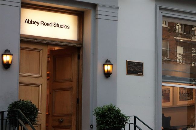 おぅ、スタジオだ。