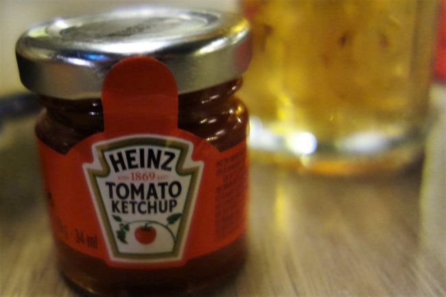 ポテチもあまり食べないのですが途中でケチャップももらえて<br /><br />取りあえず、ミッション的なものクリアという感じで就寝。<br />