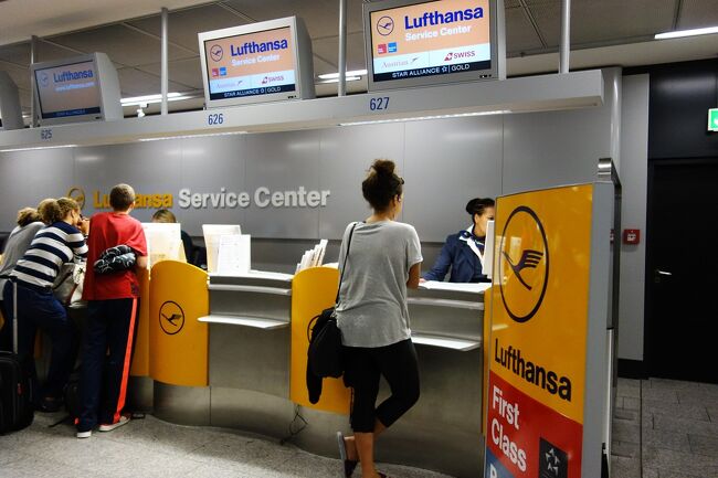 そして教えられたこのコーナーでチケット再発券。