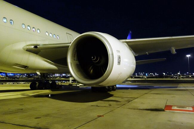 でも、エンジンの迫力をこうやってみれますから<br /><br />沖も悪くないんですけどね。