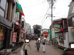 その足で旧軽井沢銀座を軽く散歩です。