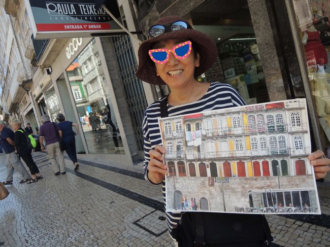 買ったあとで、良く見たら、<br />コピーみたい！<br /><br />でも、気に入ったモチーフだったので、「良し」としよう！