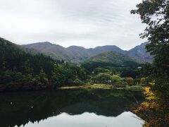 まずは紅葉を期待して大源太キャニオンへ