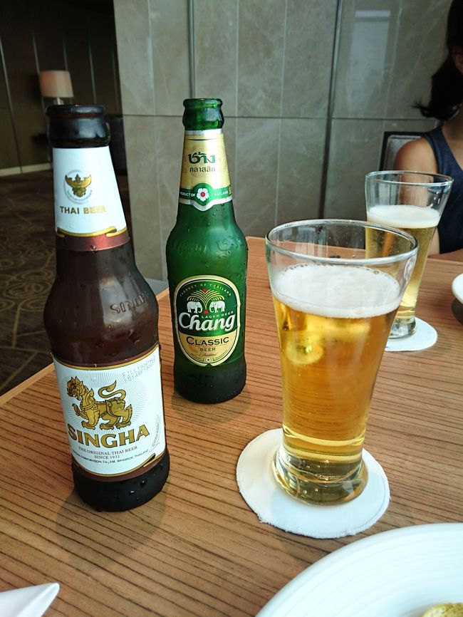 ホテルへ戻り、、<br />ラウンジへＧＯ！！！<br /><br />今日は、元気にビール頂きます☆